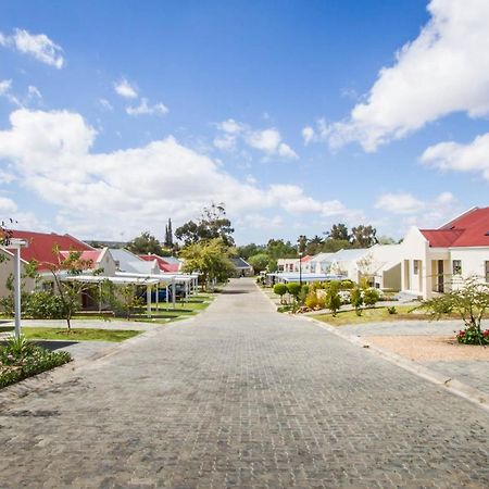 El Dorado 65 Luxury Self Catering Villa Oudtshoorn Ngoại thất bức ảnh