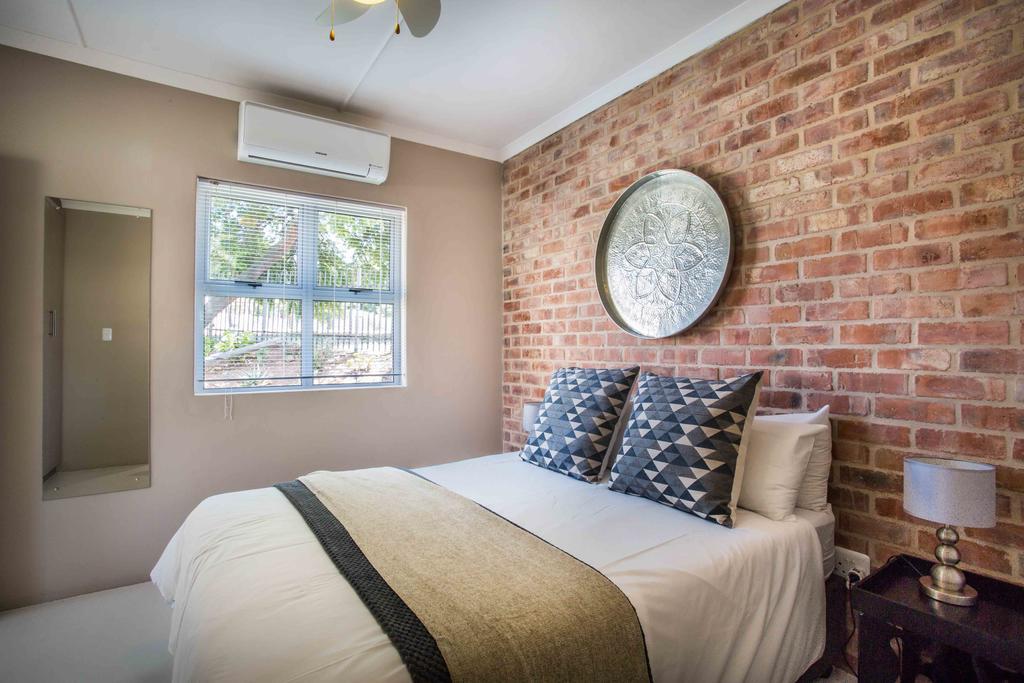 El Dorado 65 Luxury Self Catering Villa Oudtshoorn Ngoại thất bức ảnh