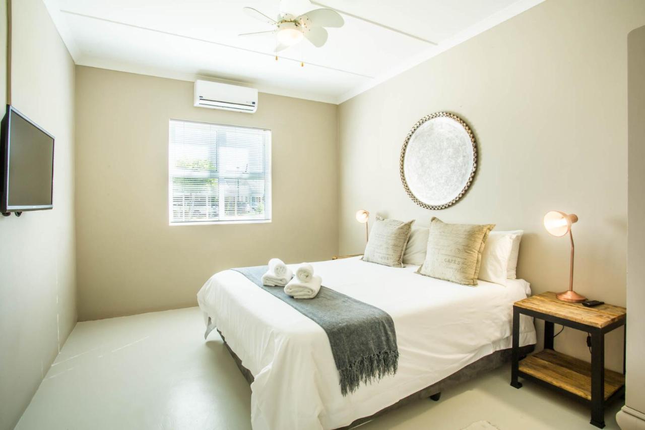 El Dorado 65 Luxury Self Catering Villa Oudtshoorn Ngoại thất bức ảnh